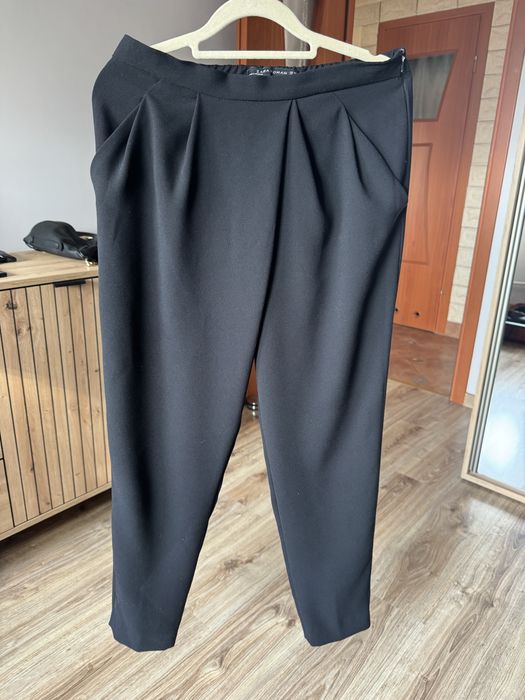 Spodnie eleganckie Zara XS