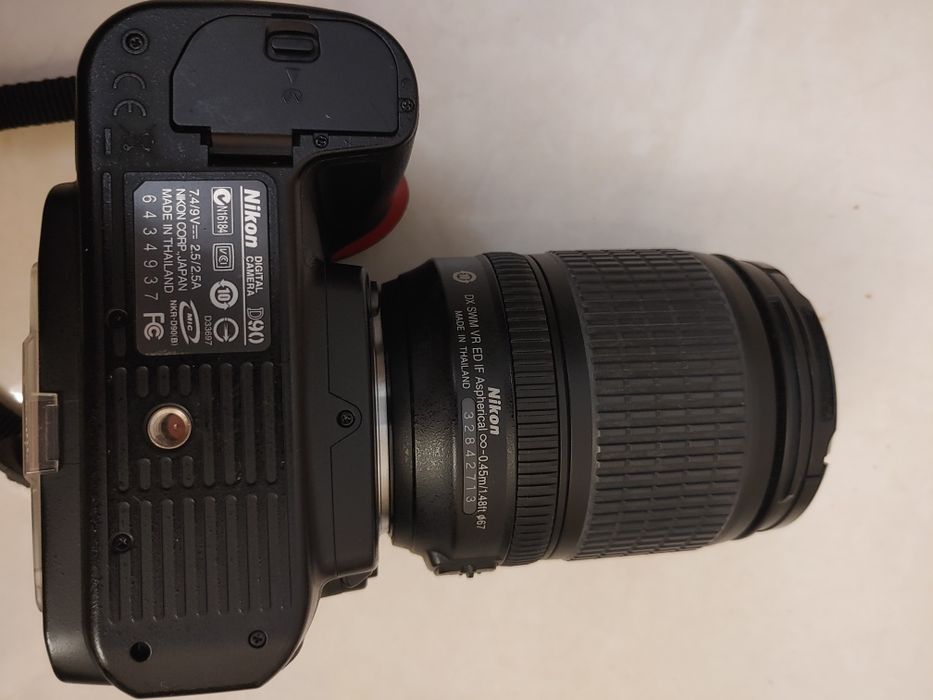 Фотоаппарат Nikon D-90