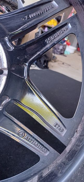 Felga aluminiowa mercedes A W177 Cla 118 AMG CZARNE