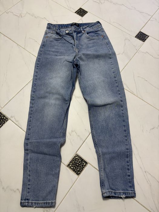 Продам дешево джинсы разных размеров