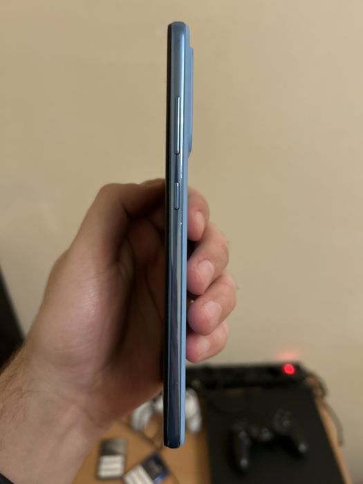 Продам Samsung a72