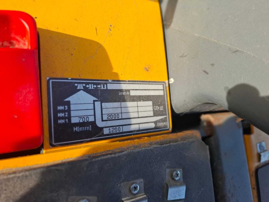 Paleciak elektryczny z platformą Jungheinrich ECE 20 – 2016 r.