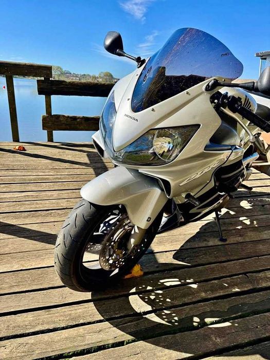 Honda CBR 600 F4i (2002)