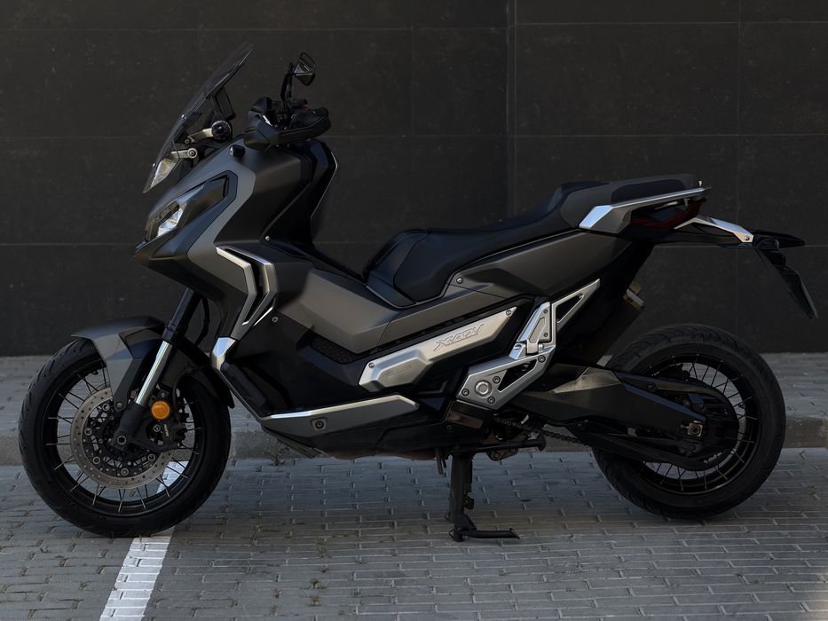 HONDA X-ADV 750 - Oportunidade!