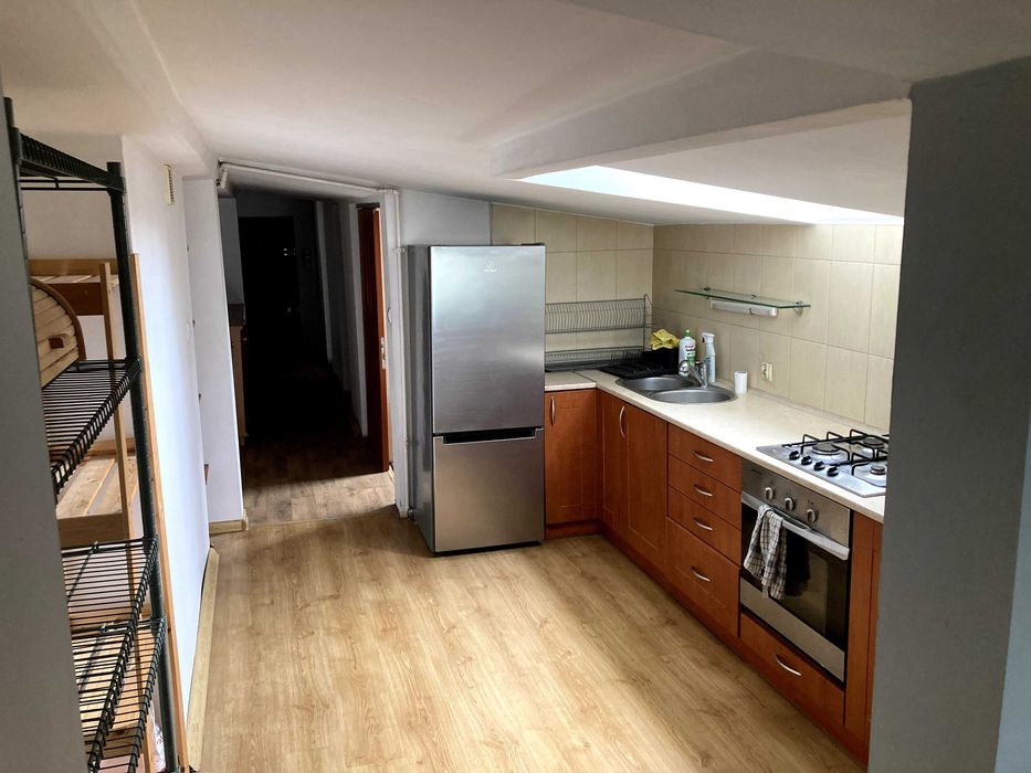 Dwupokojowe, przestronne (80m2 po podłodze) mieszkanie