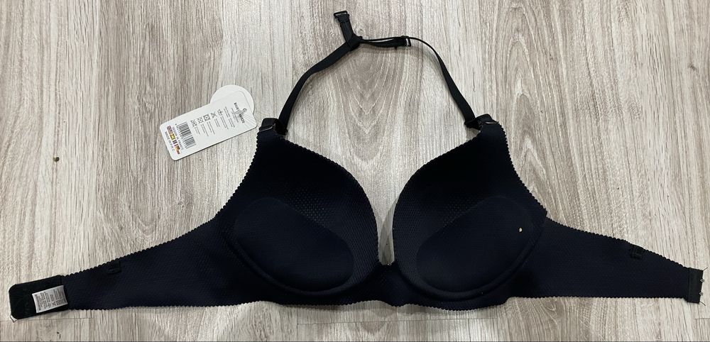 Nowy czarny biustonosz 75b push up
