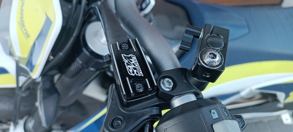 Husqvarna 701 Supermoto , A2 , LeoVince