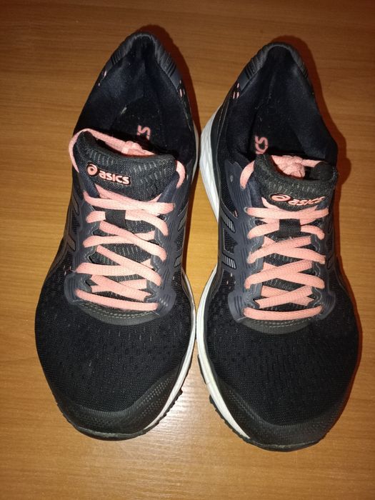 Жіночі Кросівки ASICS Gel-Stratus