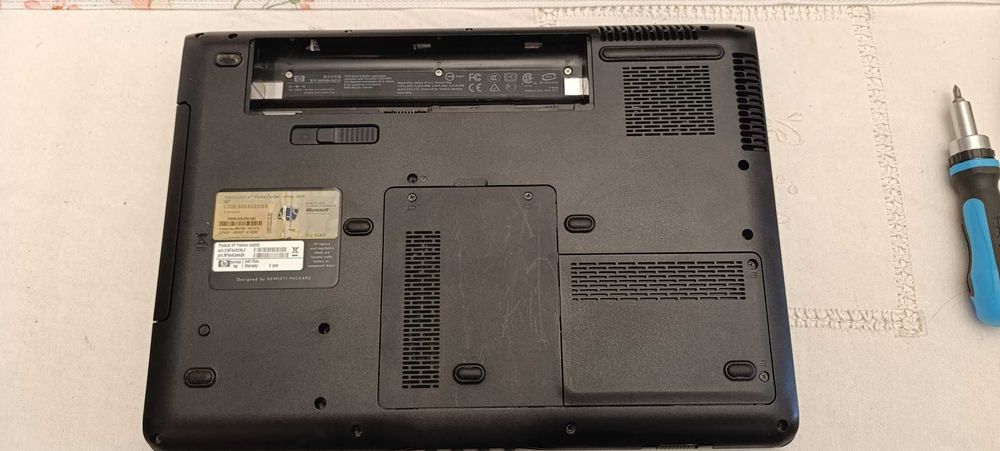 Portátil HP Pavillion dv5000 para peças