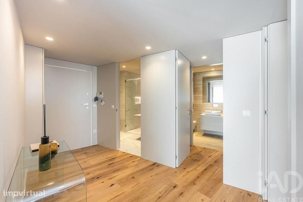 Apartamento T2 em São Félix da Marinha de 95,00 m2