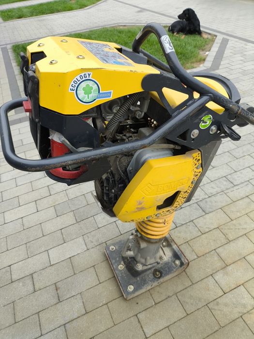 Skoczek Bomag BT 60G
