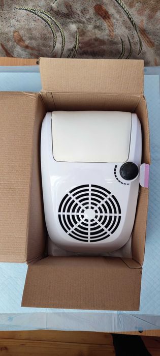 Манікюрна витяжка Nail Dust Collector