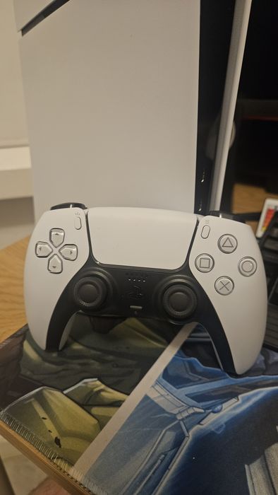 Ps5 Slim com bolsa para transporte