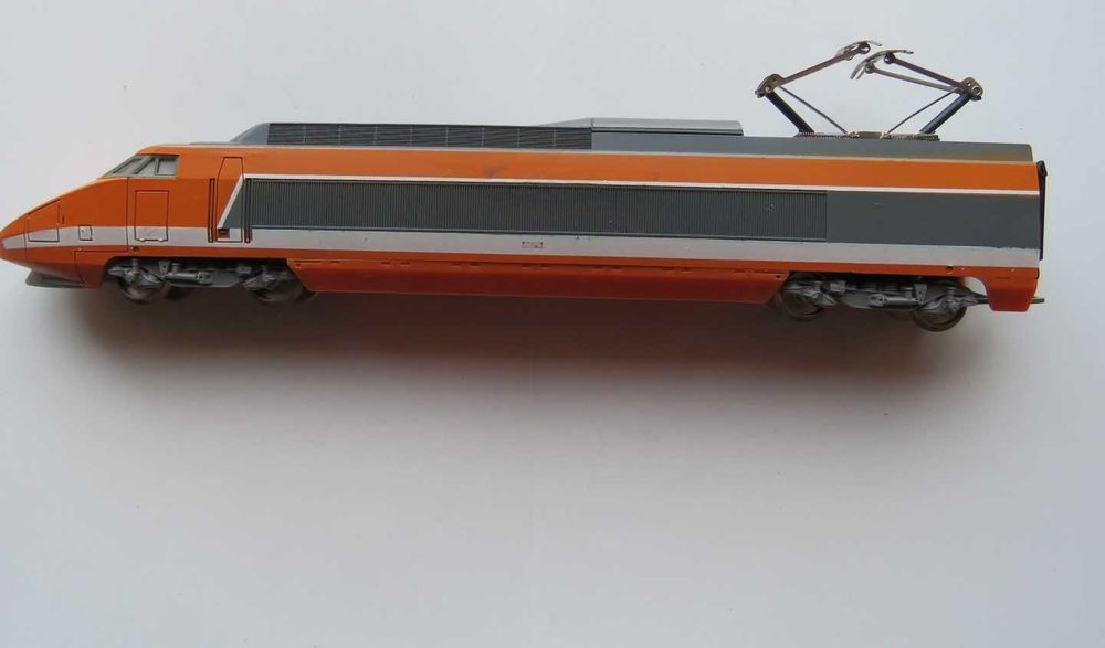 Comboios original Lima TGV, HO; maquina de cauda SEM MOTOR