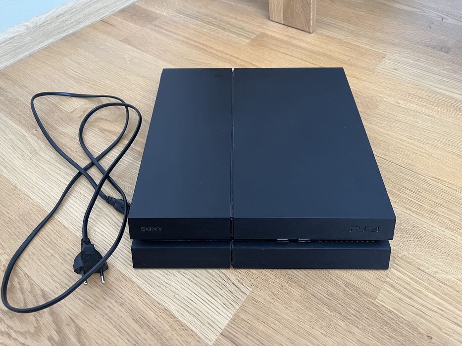 Playstation 4 fat 1TB+ камера для VR+ ігри+ 2 геймпада