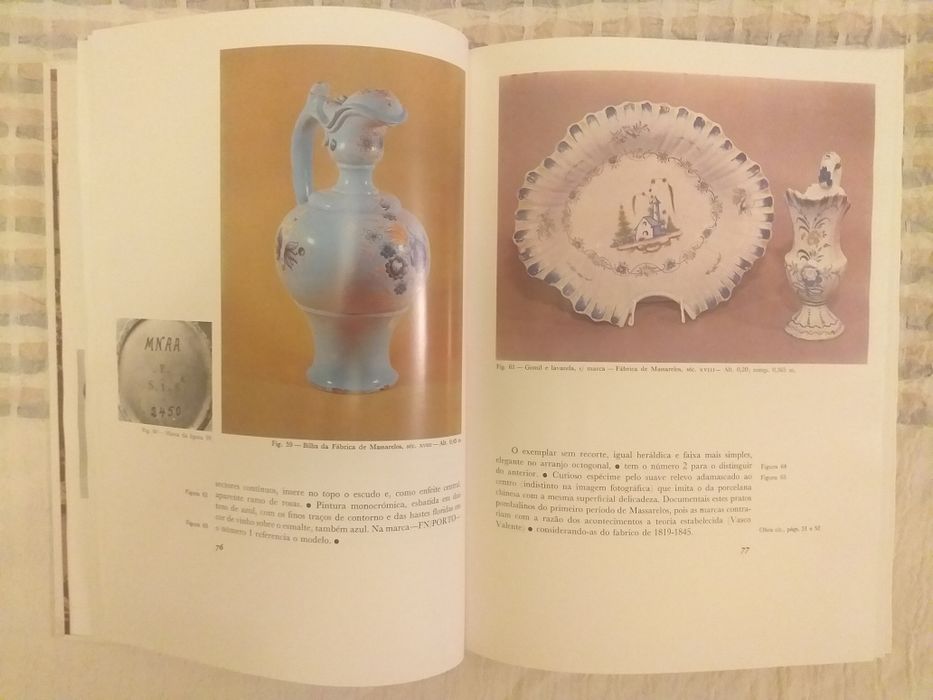 Livro*Faiança  PORTUGUESA = 1° EDIÇÃO.