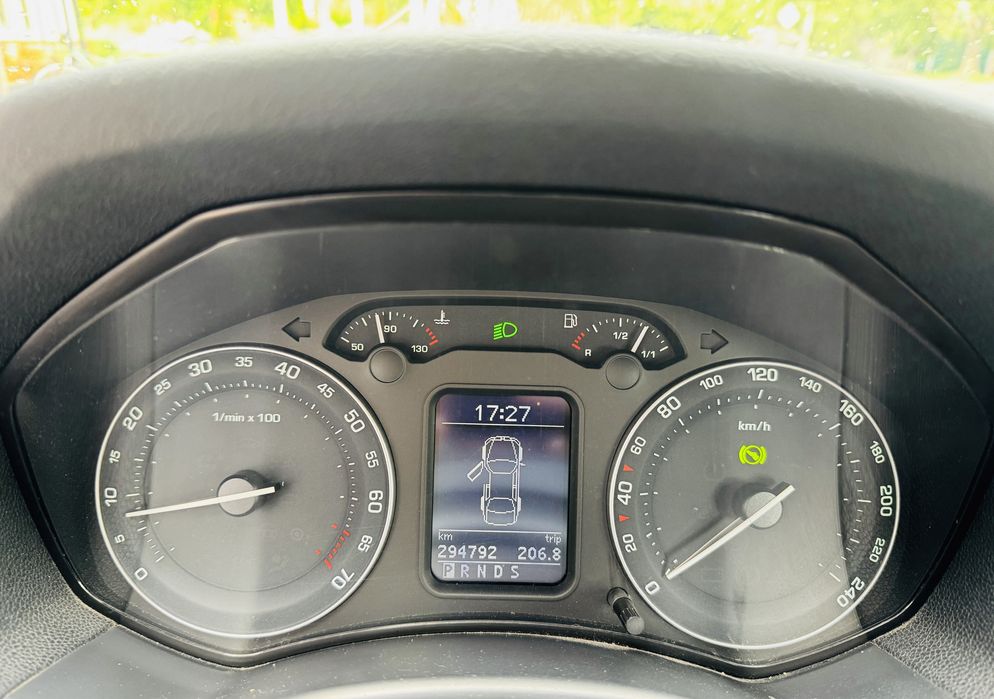 Продам Skoda Octavia A5 2005 рік 2.0 FSI Автомат в хорошому стані!