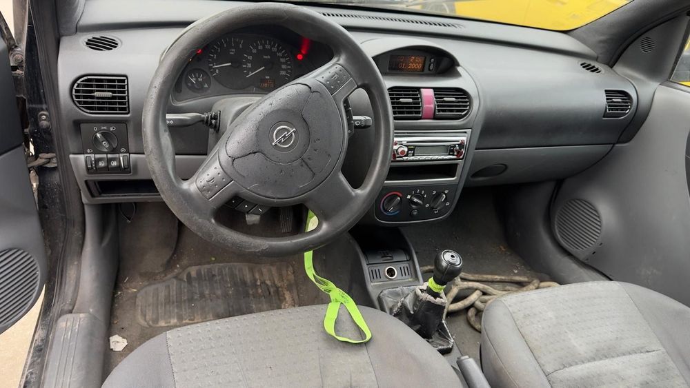 Opel Corsa C 1.7 Cdti para peças