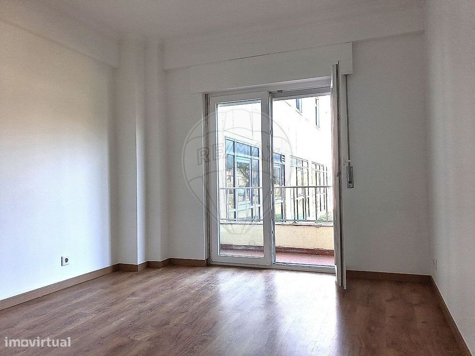 Apartamento T3 para arrendamento