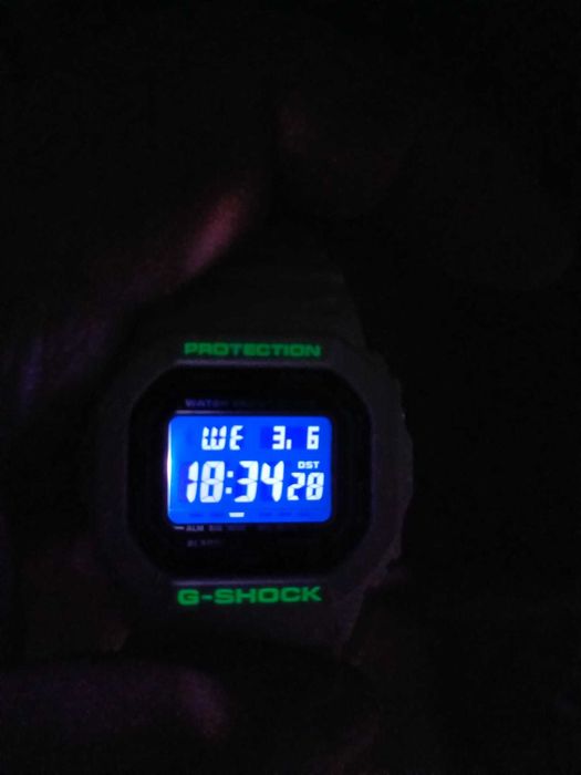 Casio G-SHOCK DW-5600SF-7ER Bluetooth - stan BDB!