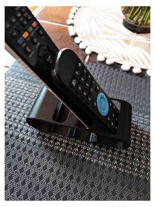 Stojak pod piloty do tv itd.