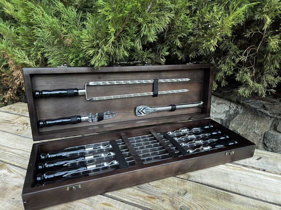 Подарочный набор / шампура в кейсе из из дерева/ набор шампуров