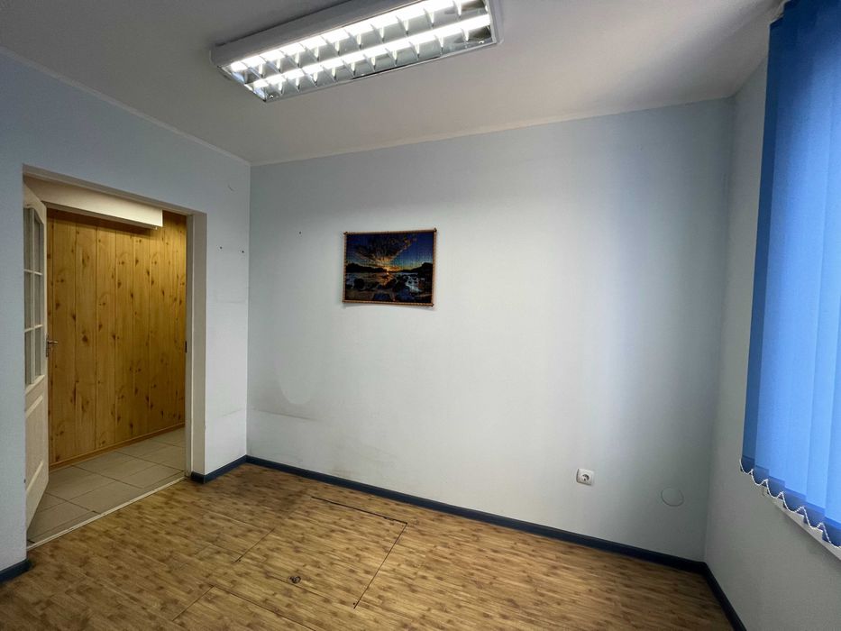 Продаж комерційного приміщення в центрі міста Житомир