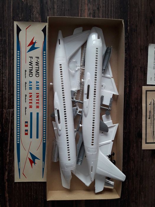 сборная модель самолета Mercure   ГДР