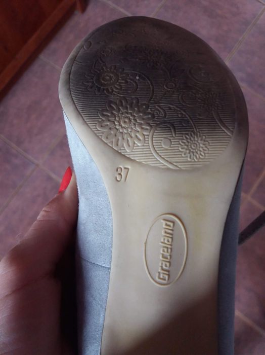 Buty czółenka CCC 37 ślub