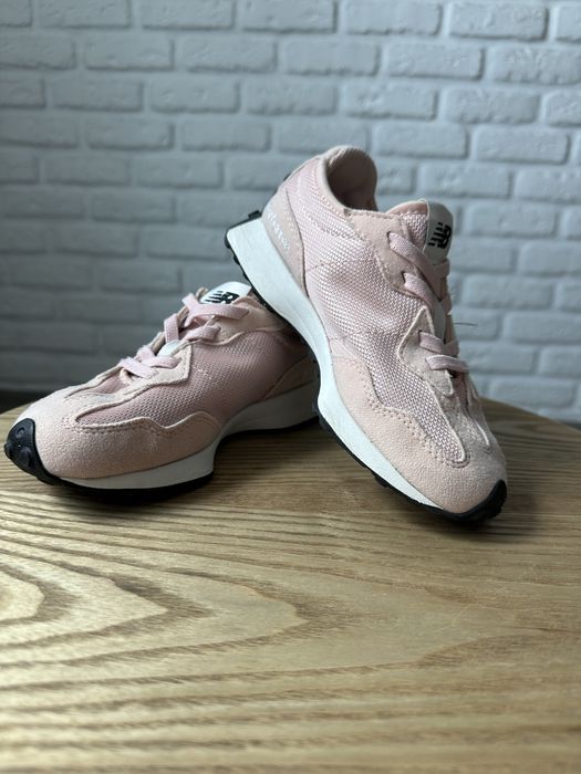 Кросівки для дівчинки  New balance 18-18,5 см