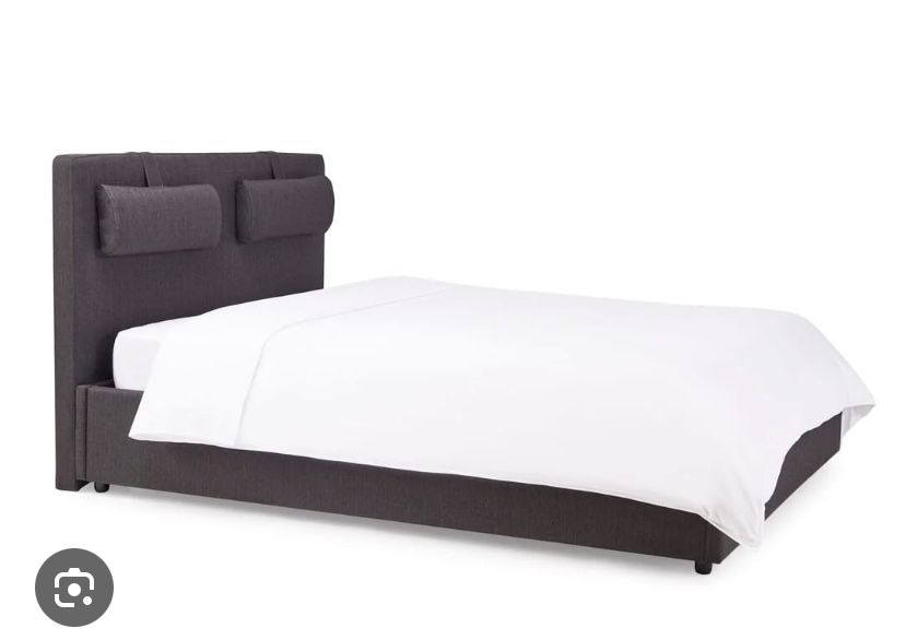 Cama kinda home Moresby