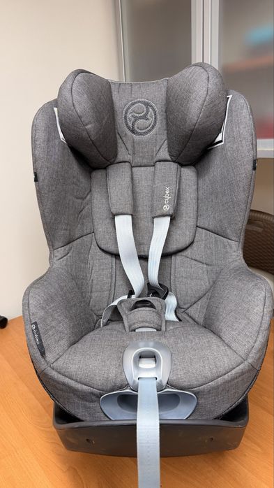 Автокрісло Cybex