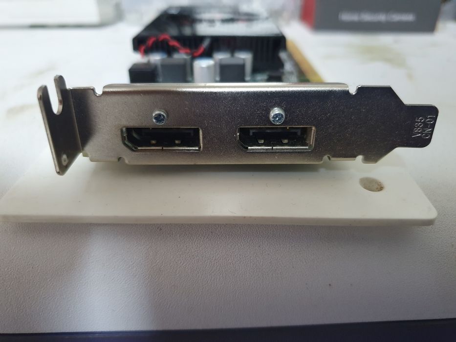 AMD Radeon MS-V346
 R7 450 4GB DDR564738560679938121