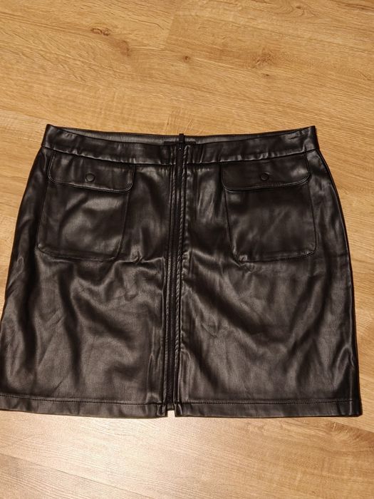 Skórzana spódnica rozm. 48 z metką