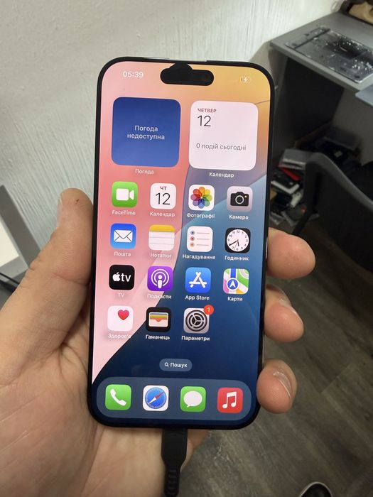 Модуль дисплей iphone 15 pro оригінал
