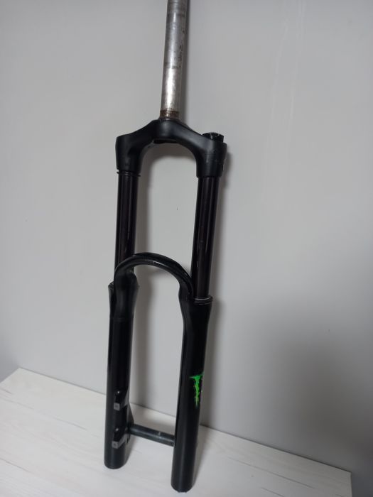 Продам вилку manitou