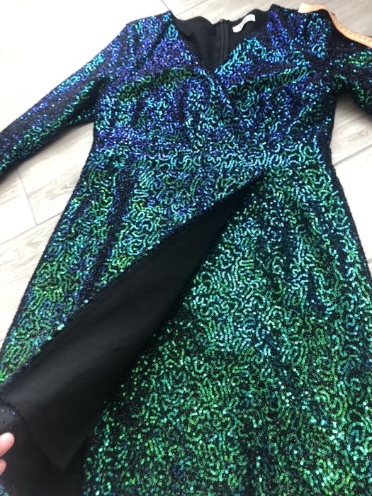 Святкова вечірня сукня розміру L