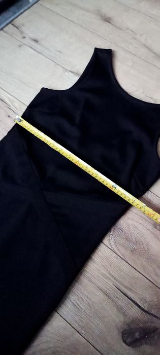 Sukienka czarna bandażowa S Pieces