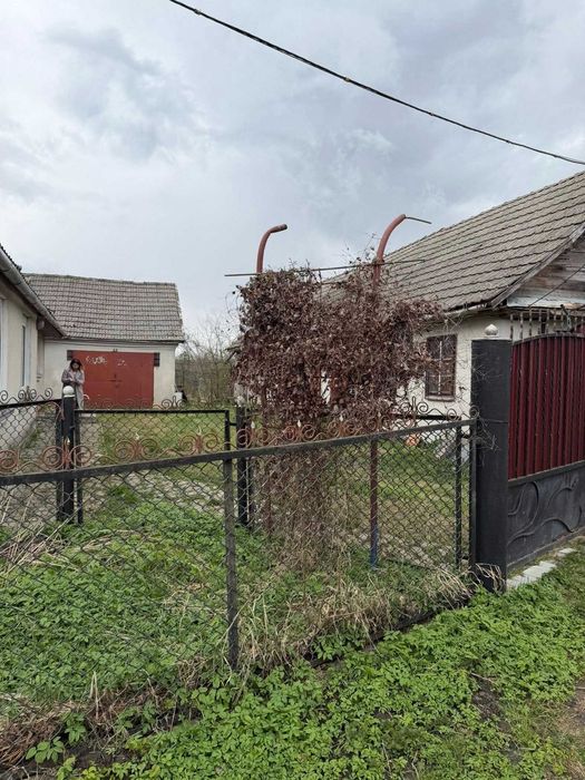Продаж будинку у Кременці