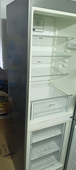 Lodówka Whirlpool BSNF 8101 OX (No Frost, Inox) – Uszkodzona, w całoś