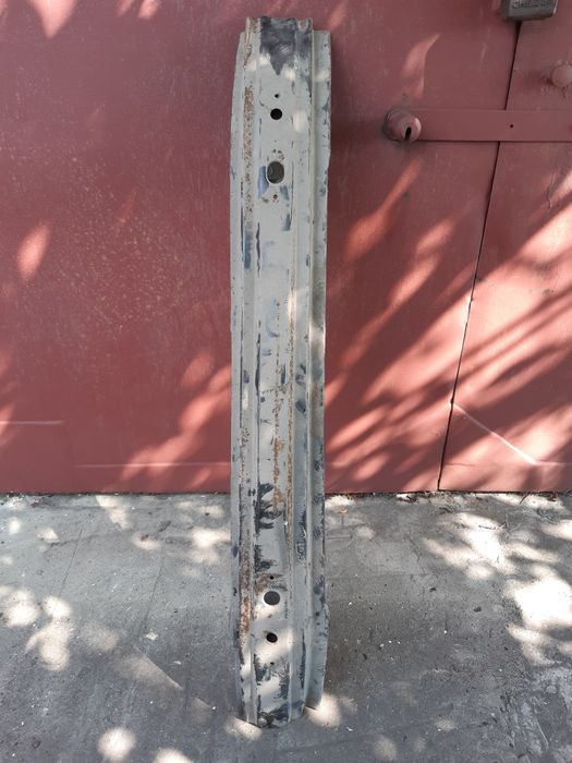 Уселитель бампера  Mazda 6