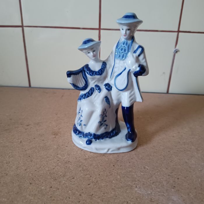 Niemieckie figurki.Porcelana.
