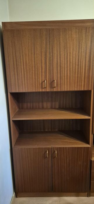 Moveis e armários de sala