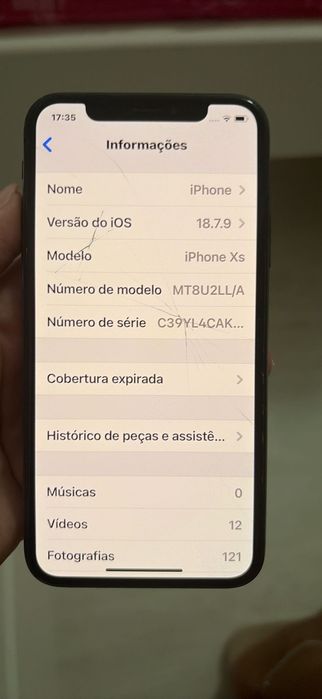 iPhone XS - ecrã estalado - cabo de carregador