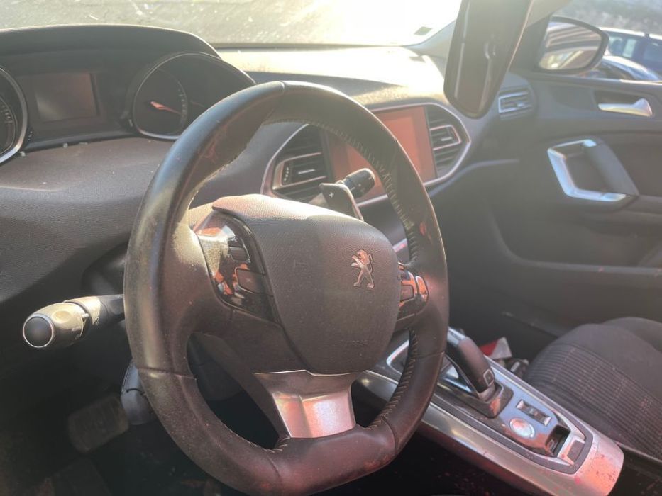 PEUGEOT 308 1.5 BLUEHDI 130 CV CAIXA EAT8 DE 2020 PARA PEÇAS