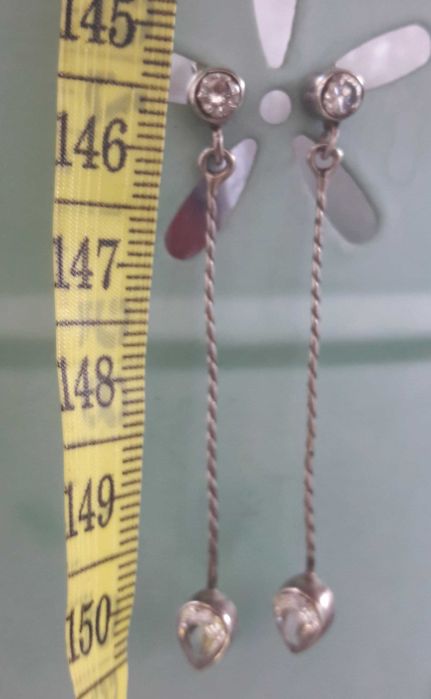 Brincos em prata 925 e zircão