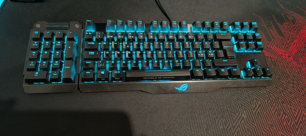 Klawiatura mechaniczna Asus ROG Claymore