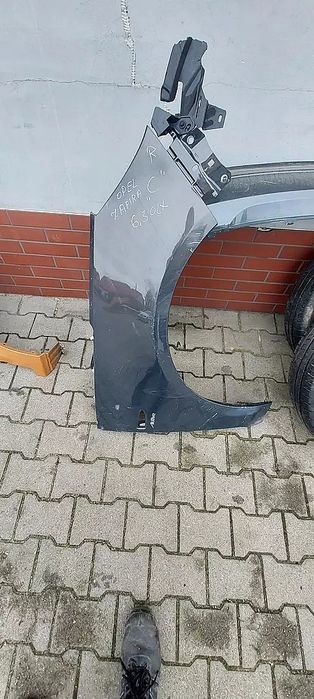 Opel Zafira C 12, 19 Błotnik Prawy Przedni