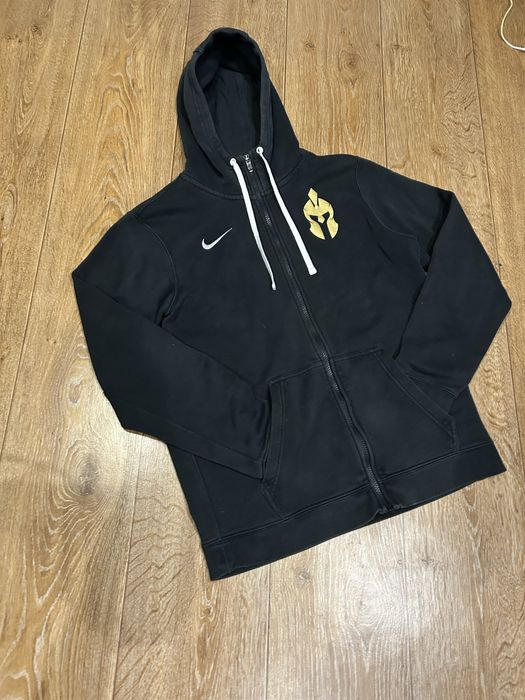 Zip Nike