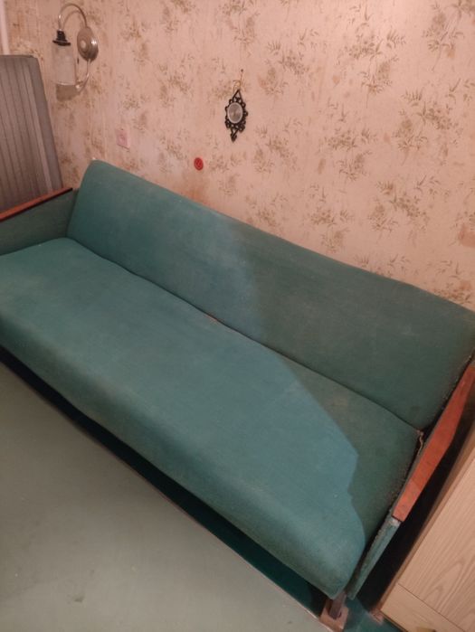 Диваны и шкаф самовывоз